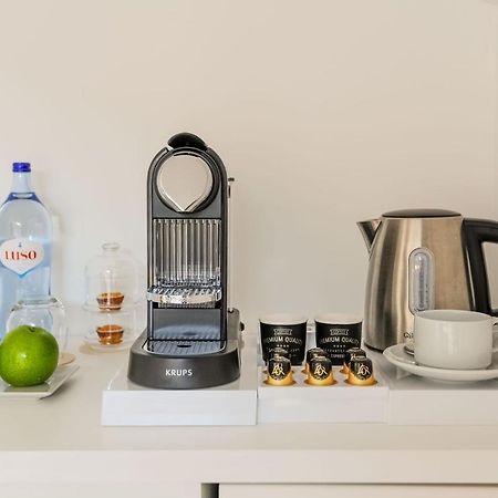 Boutique Room Монтижу Экстерьер фото