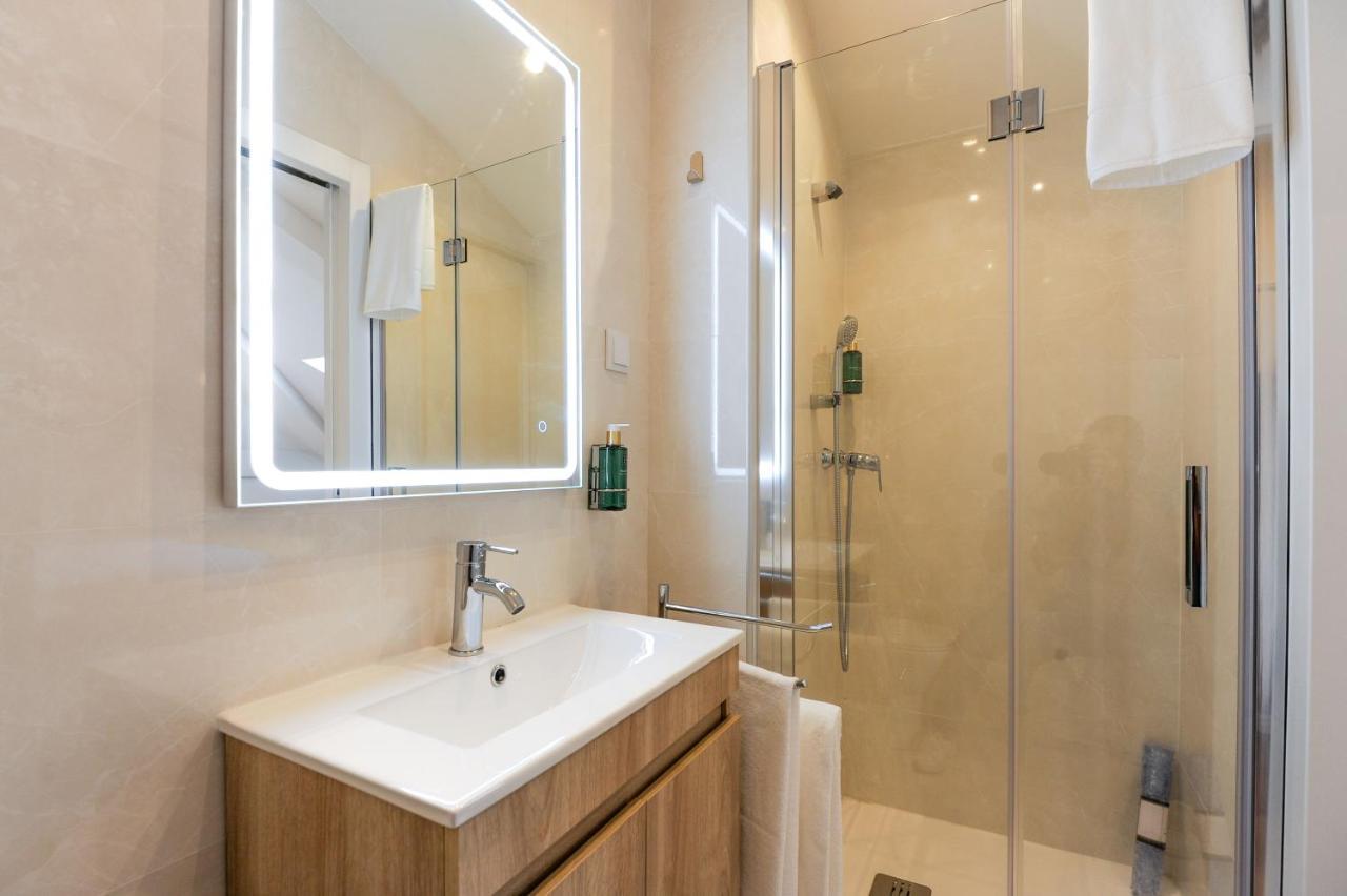 Boutique Room Монтижу Экстерьер фото