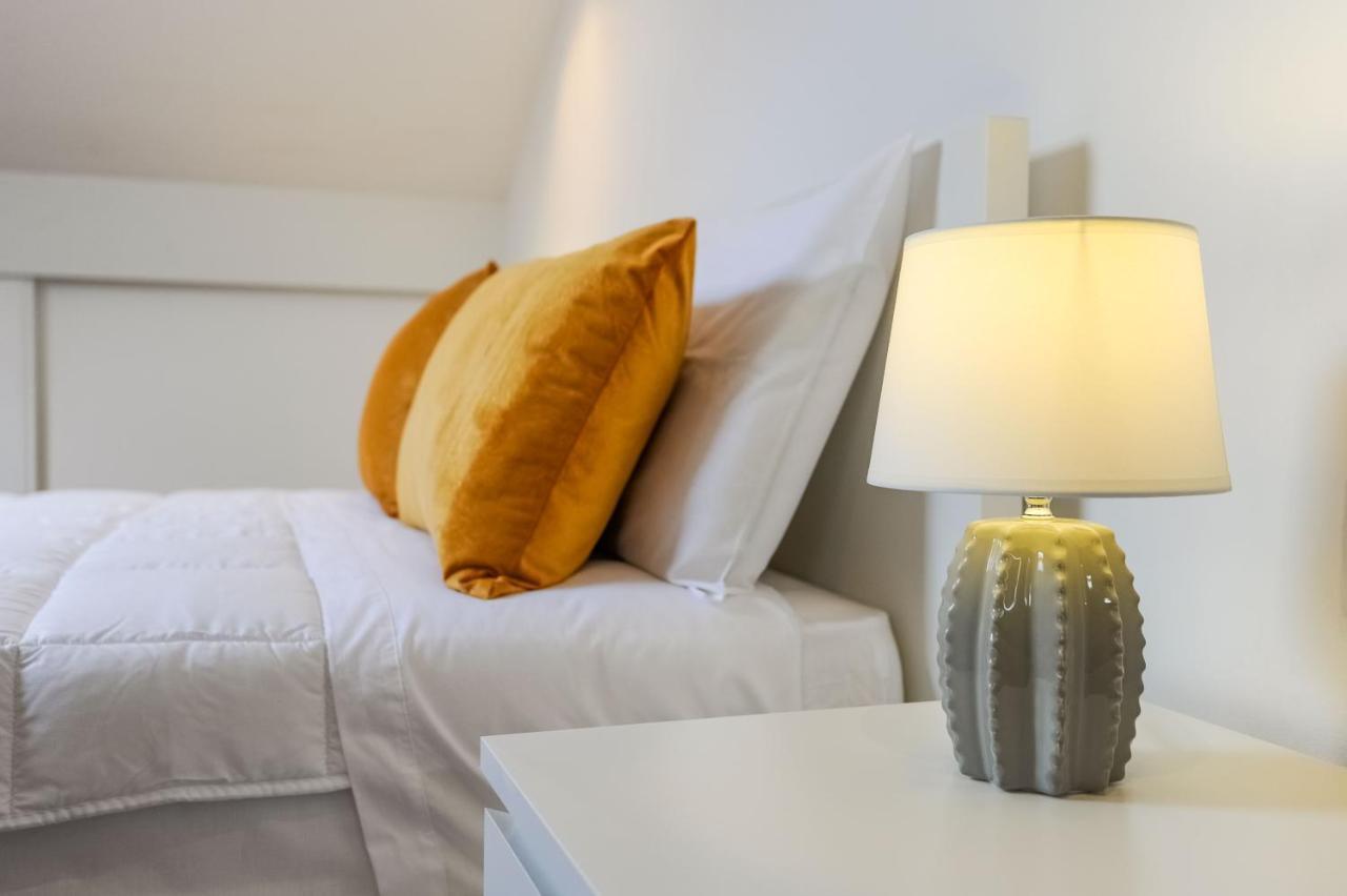 Boutique Room Монтижу Экстерьер фото