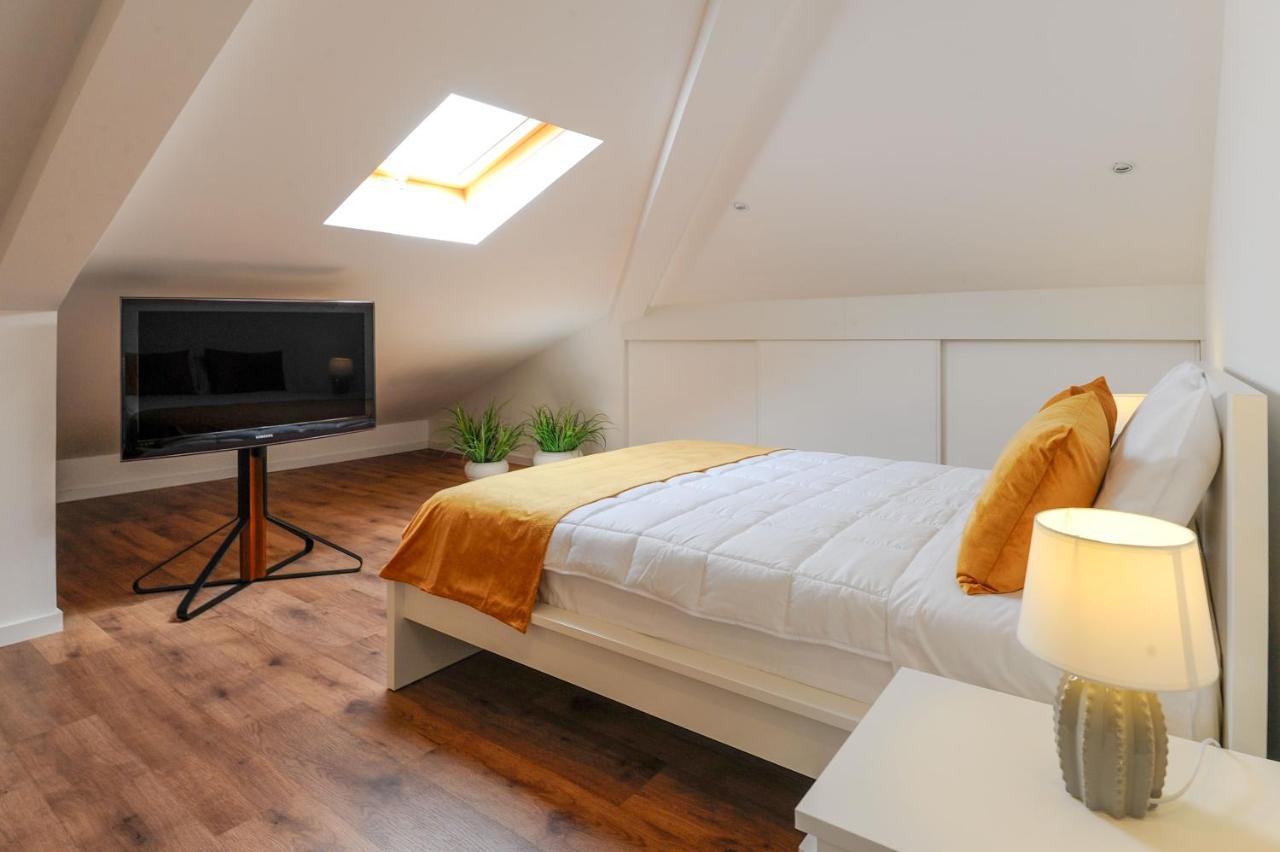 Boutique Room Монтижу Экстерьер фото